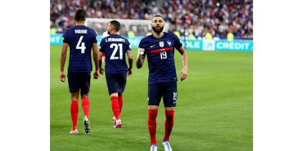 Benzema Tor ging in die Geschichte ein, aber Frankreich wurde trotzdem besiegt
