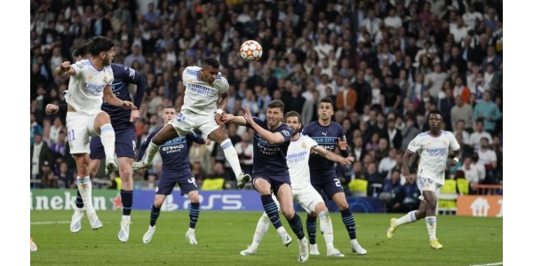 In drei aufeinanderfolgenden Runden verzweifelter Wende ließ die Leistung von Real Madrid Liverpool erzittern