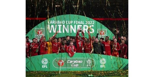 Kepa verpasst Elfmeter, als Liverpool den Titel gewinnt